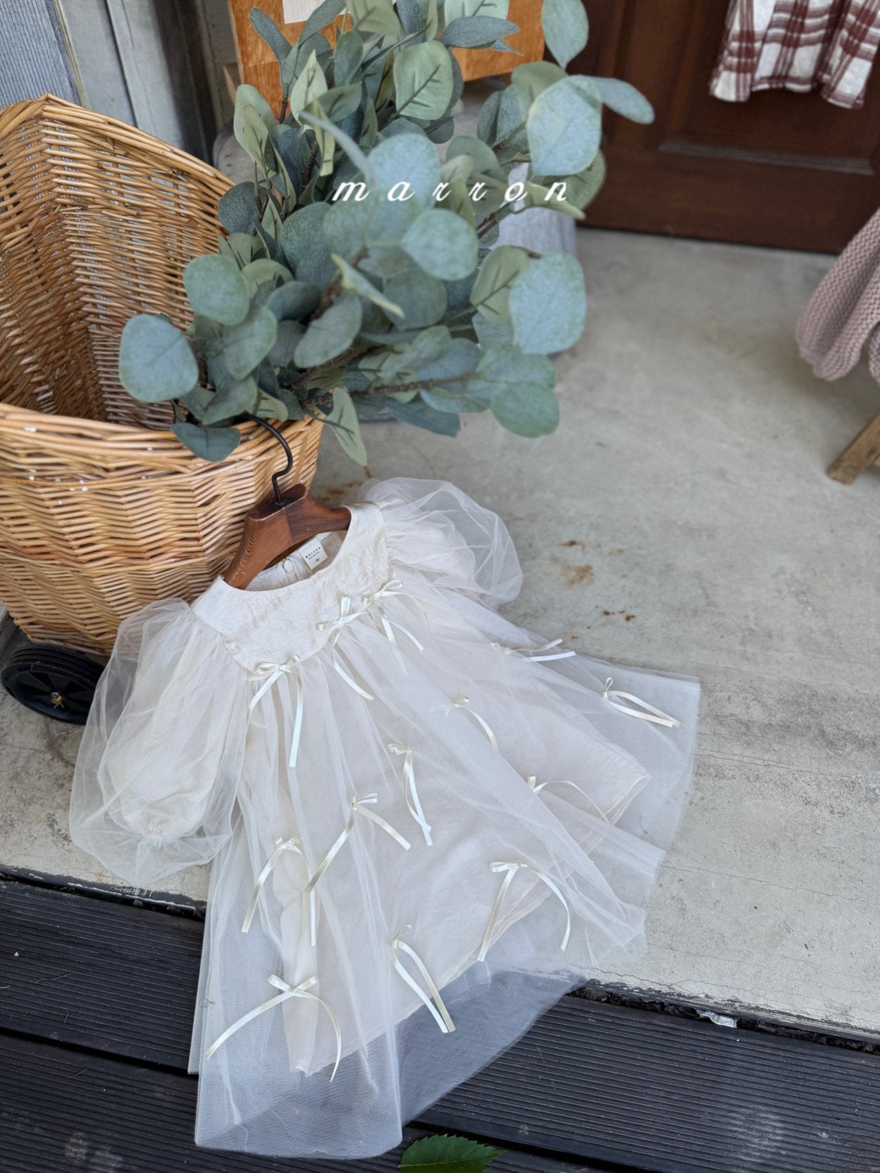 ［marron］Ribbon dress