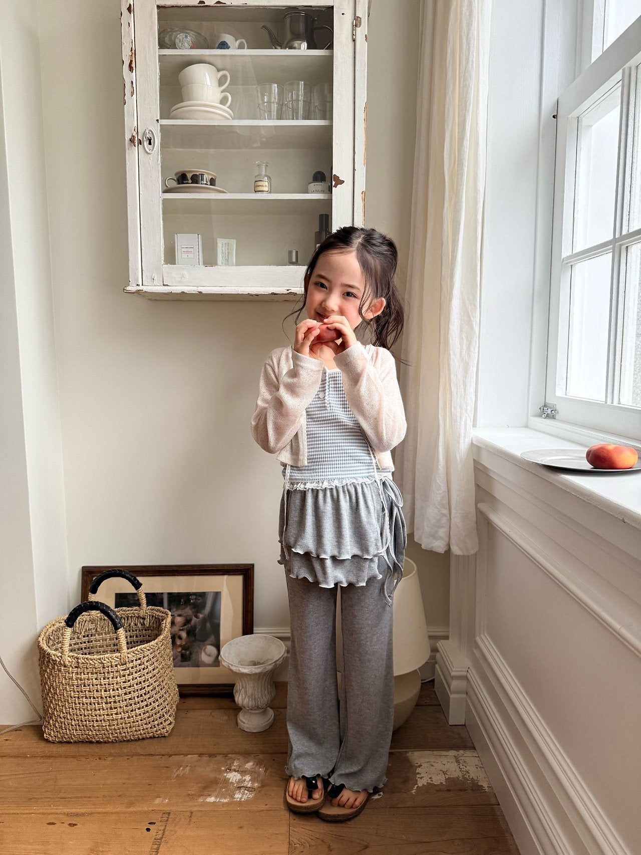 ［comma］Stripe lace camisole