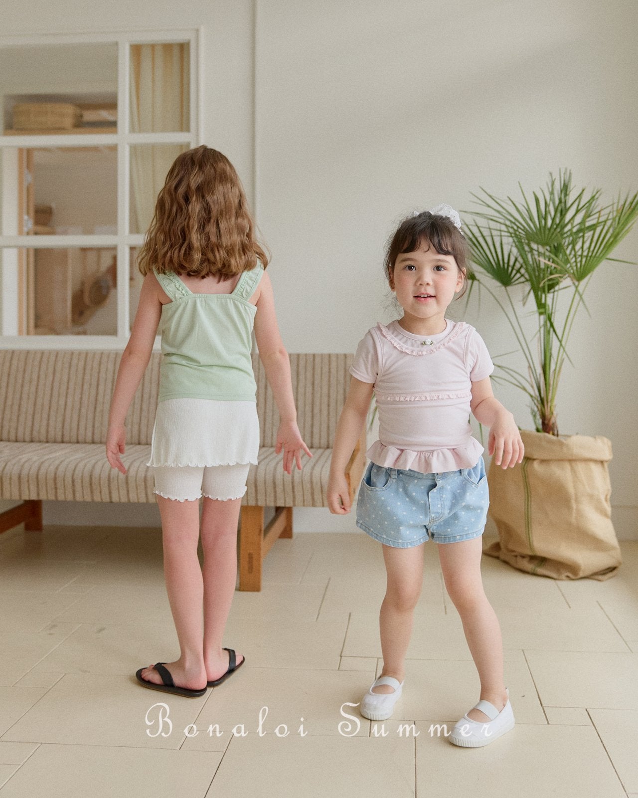 ［Bonaloi］Sweet lace sleeveless