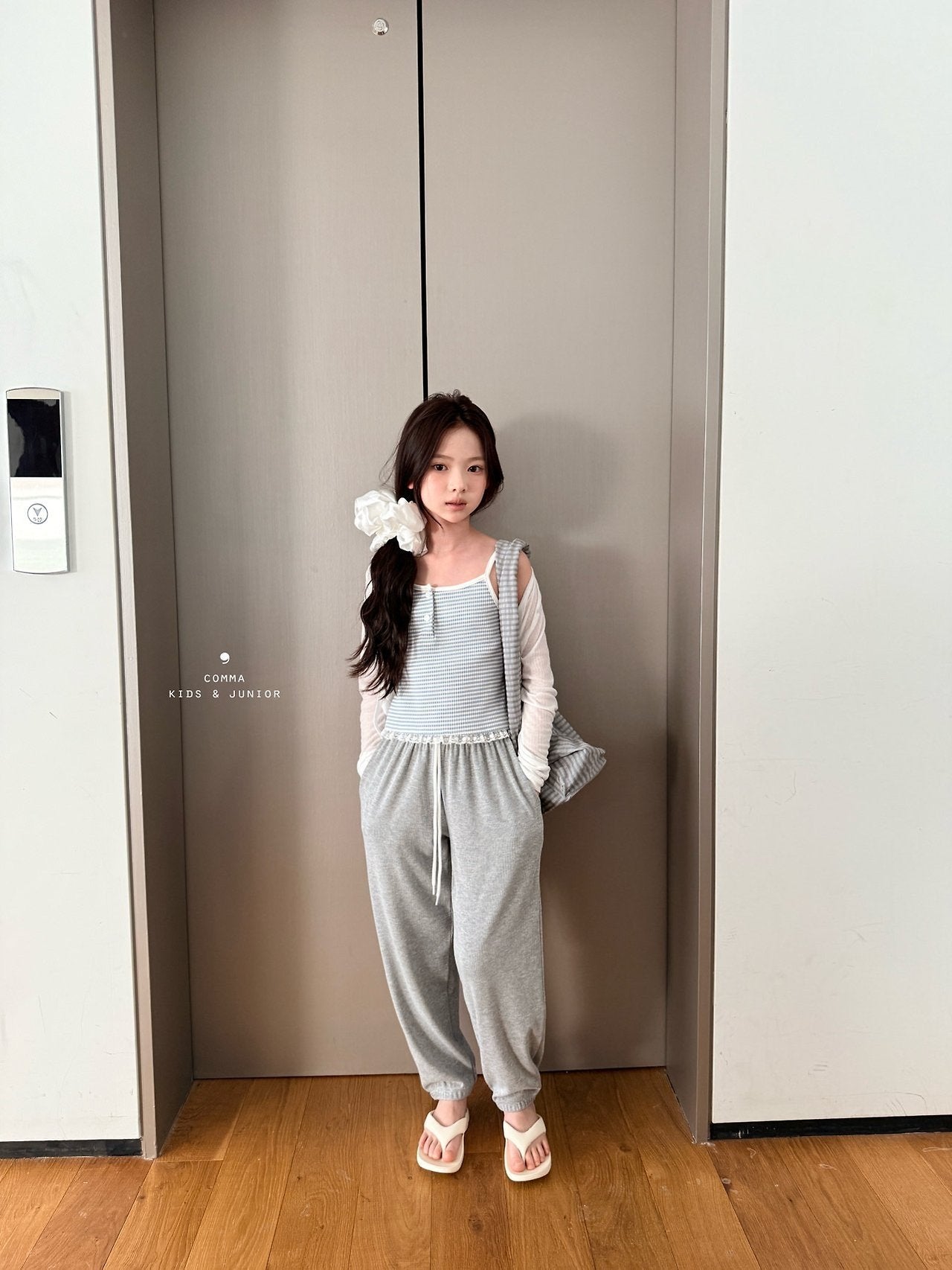 ［comma］Stripe lace camisole
