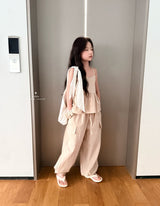 ［comma］Linen frill camisole blouse