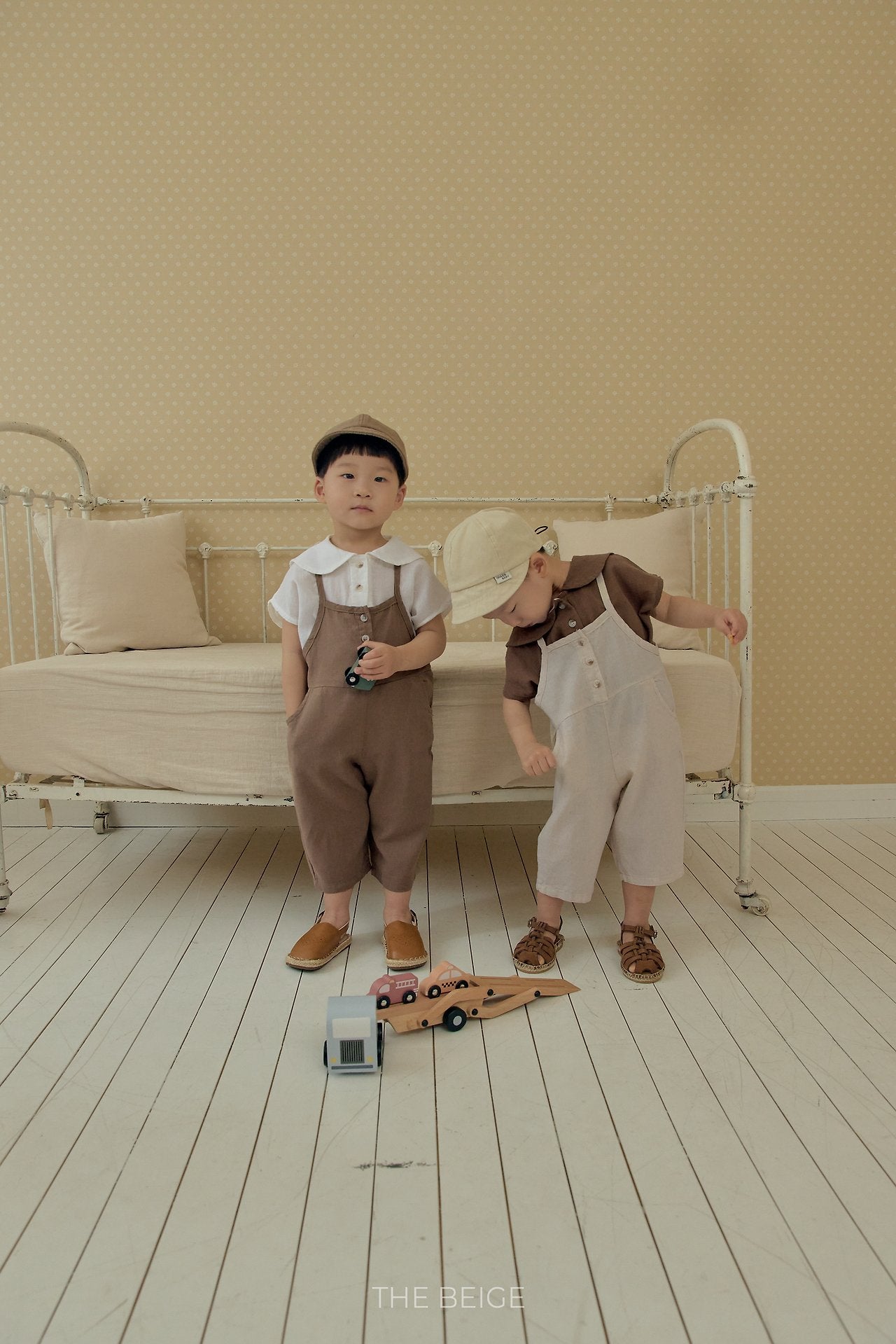 ［The beige］Binding overalls