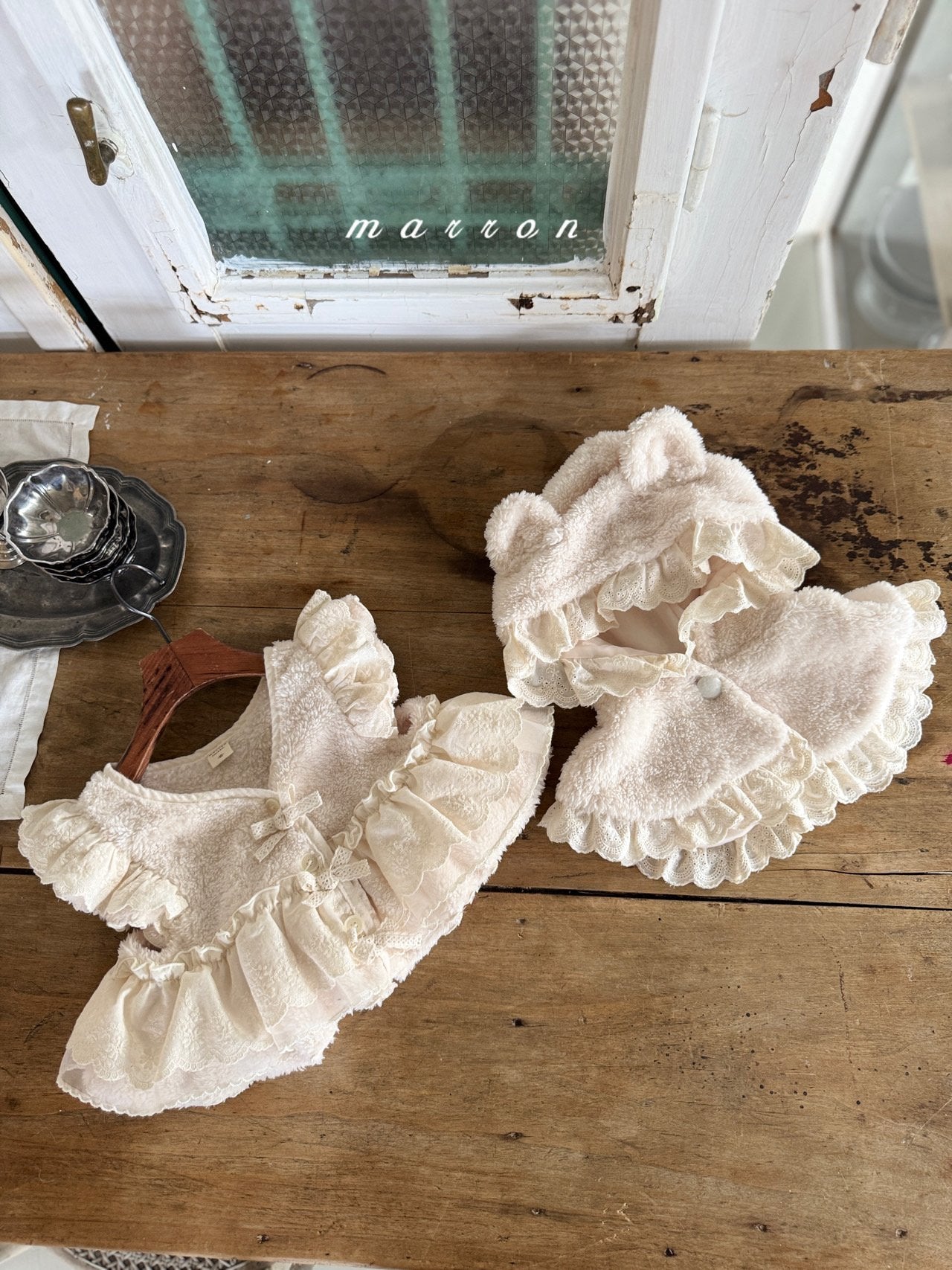 ［marron］Mini lace bear cape