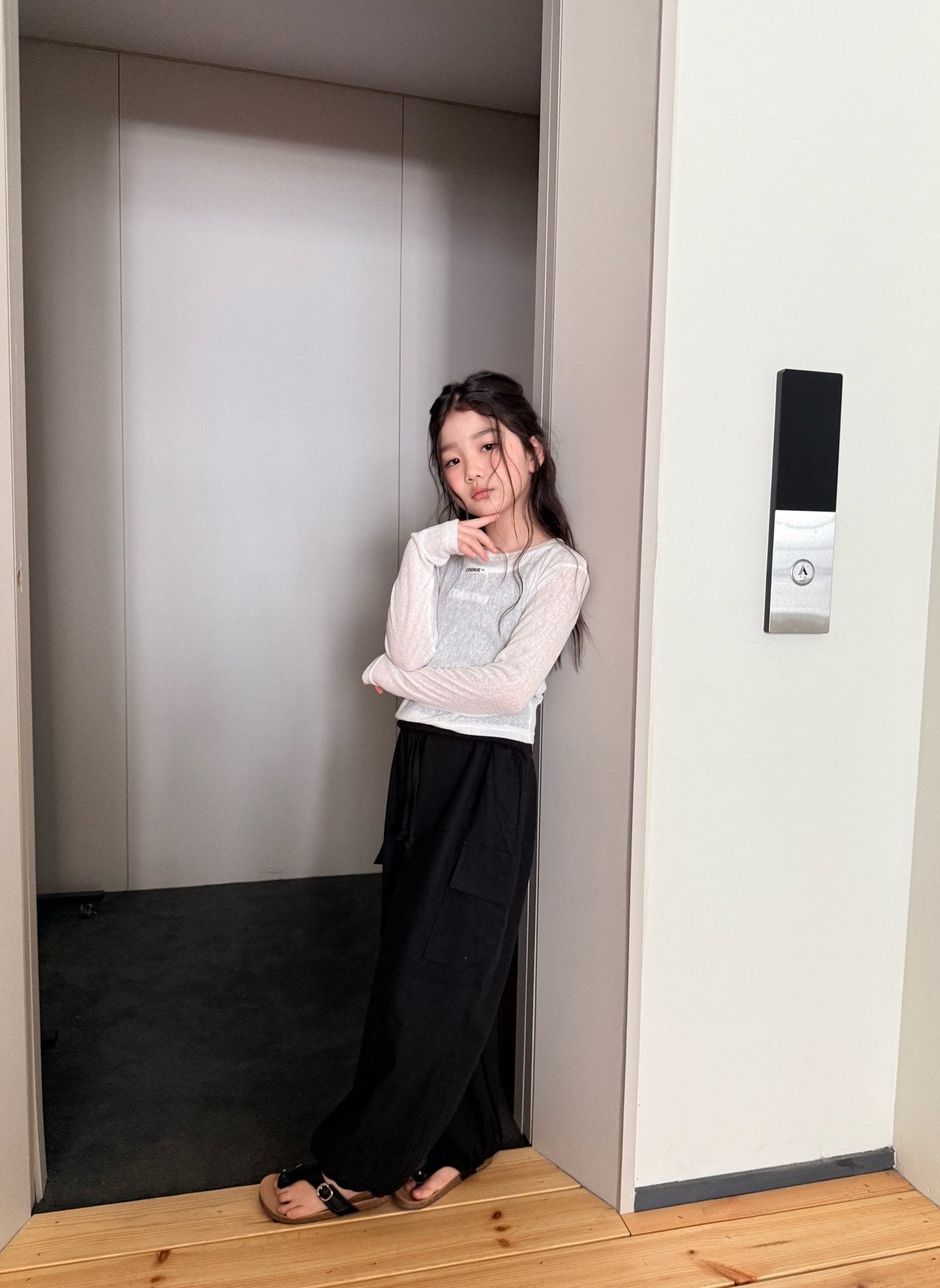 ［comma］Linen jogger pants