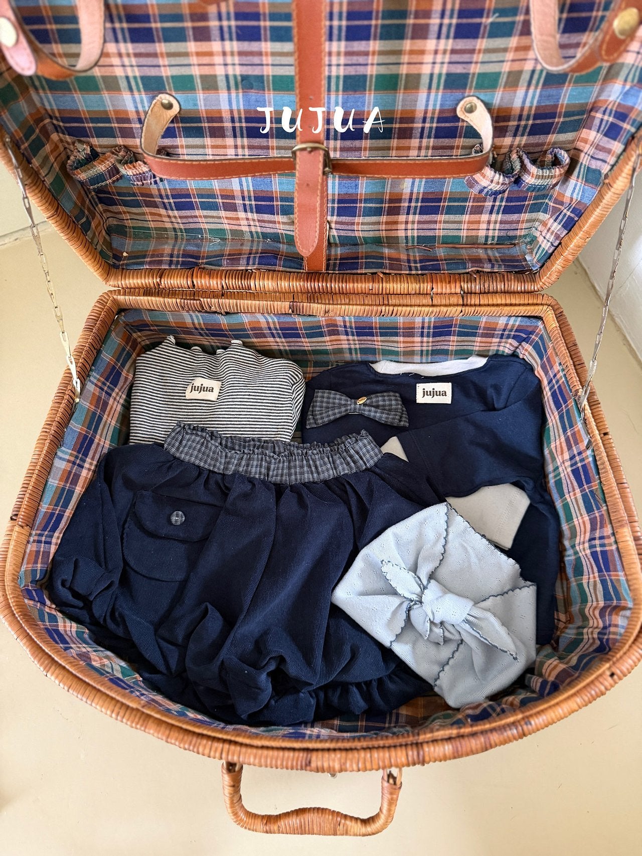 ［jujua］Pocket check balloon pants