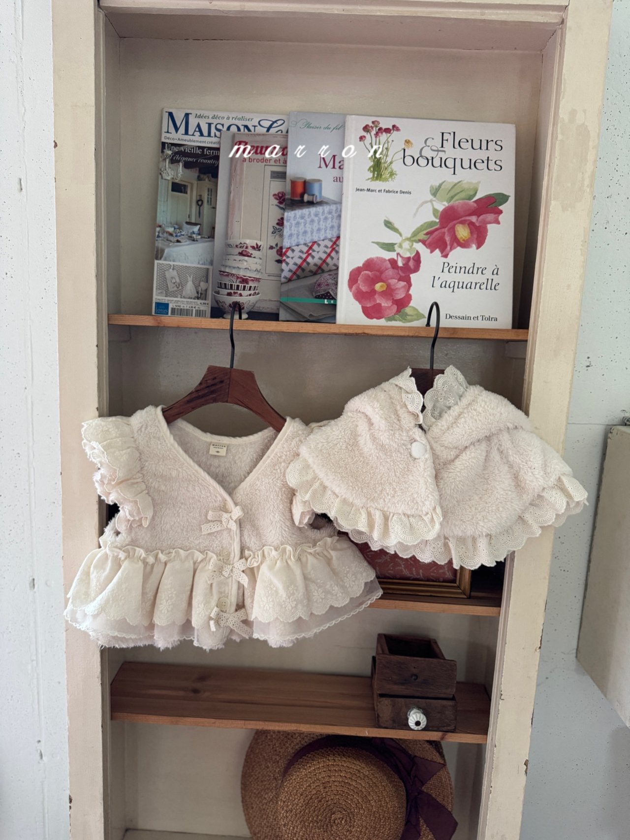 ［marron］Mini lace bear cape