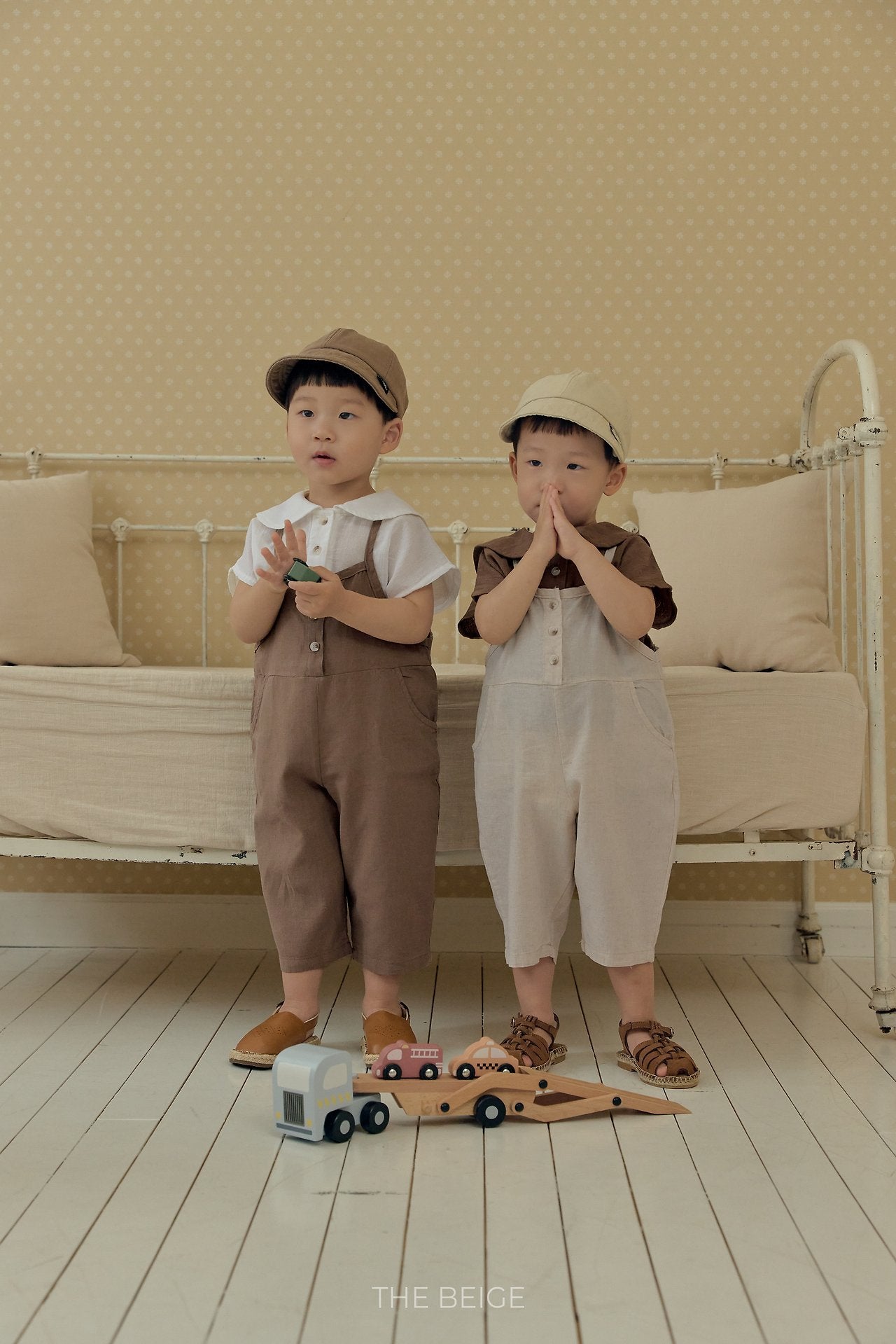 ［The beige］Binding overalls