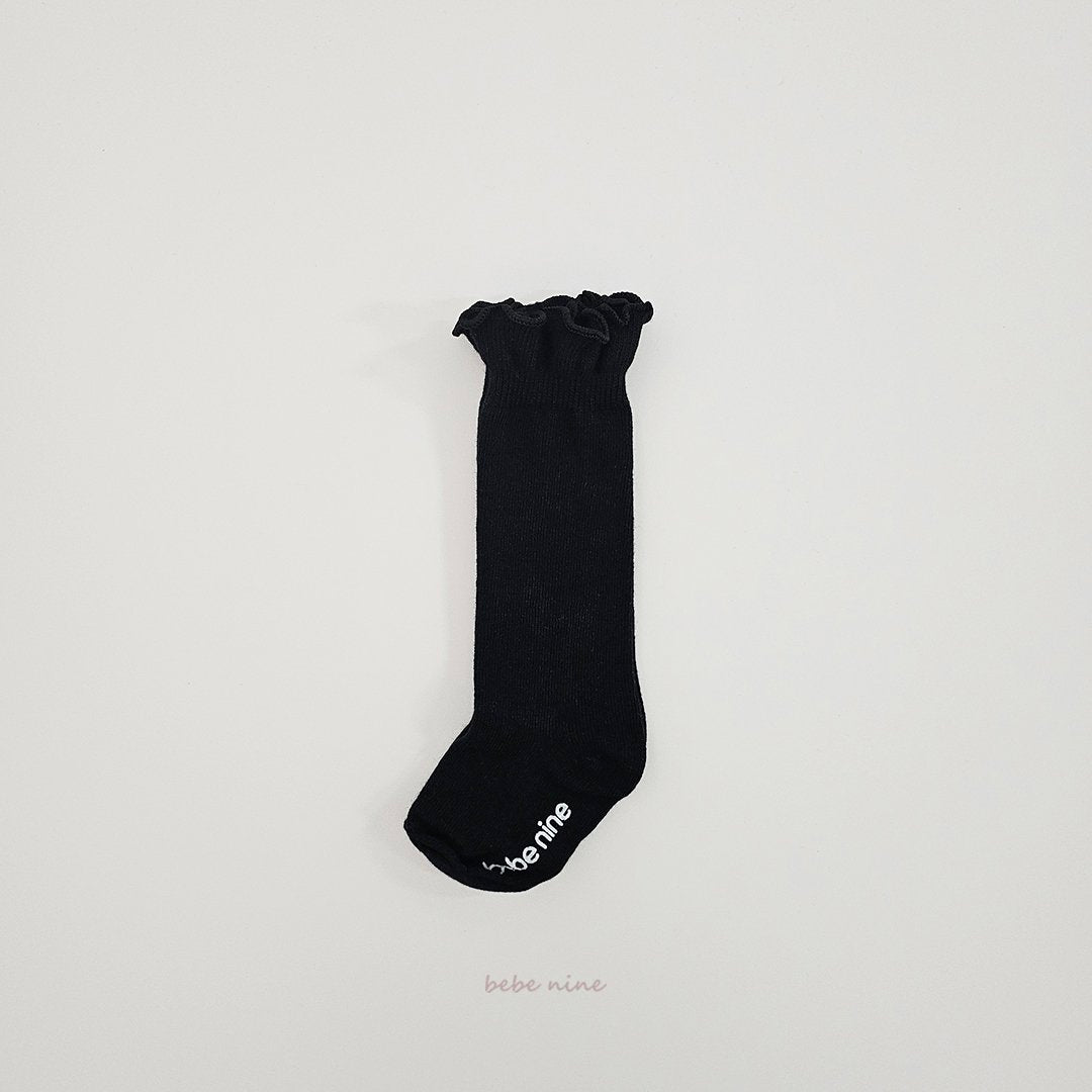［bebenine］Nine Frill Knee Socks
