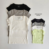 ［merry go round］Square neck short sleeve tee (kids & mom)