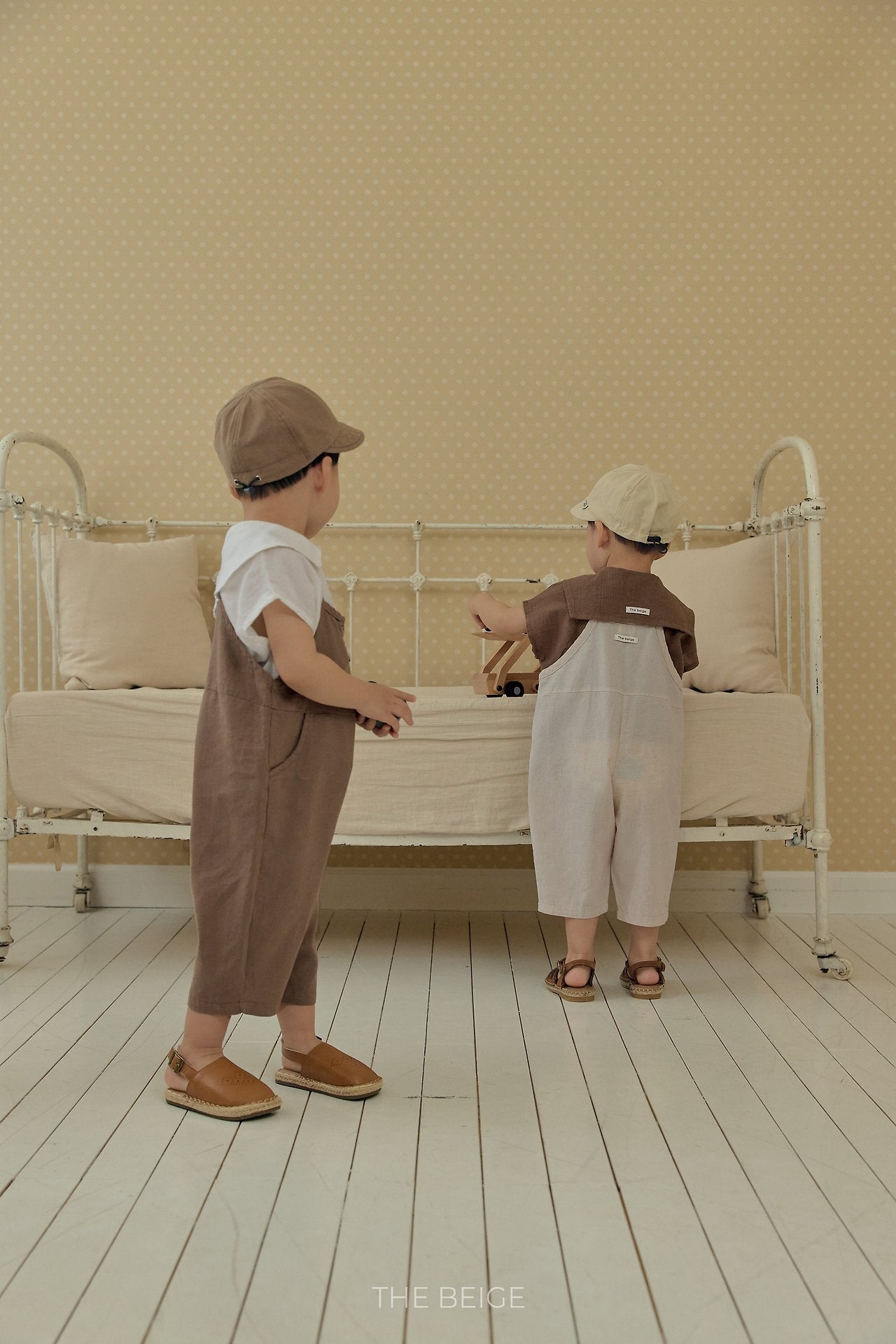 ［The beige］Binding overalls