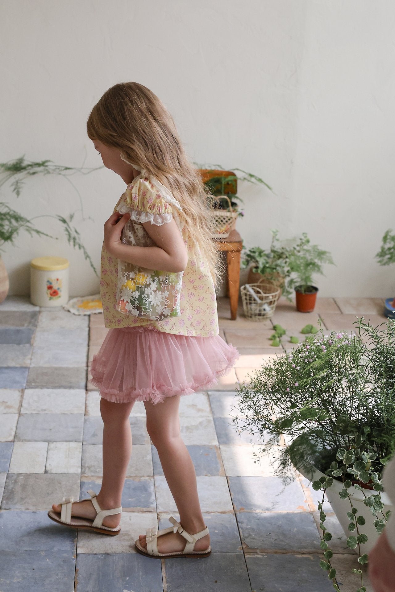 ［FLO］Lovely flower lace blouse