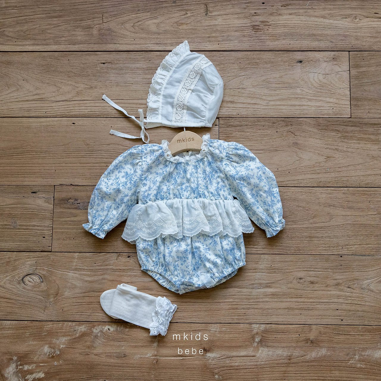 ［mkids］Rosette lace bonnet