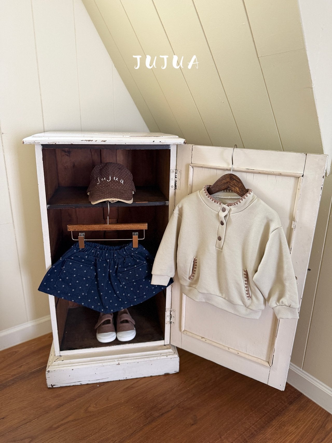 ［jujua］Dot pocket skirt