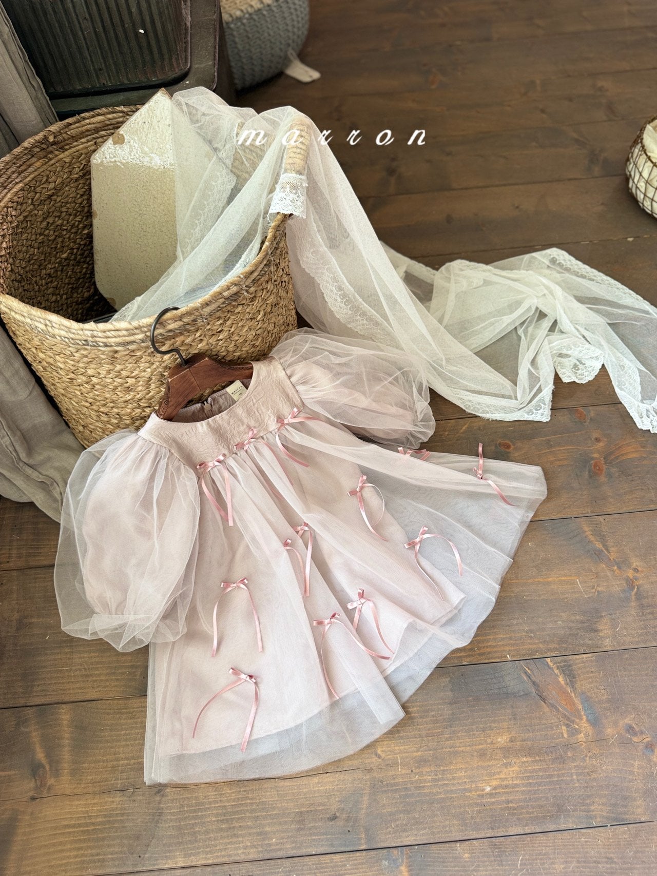 ［marron］Ribbon dress