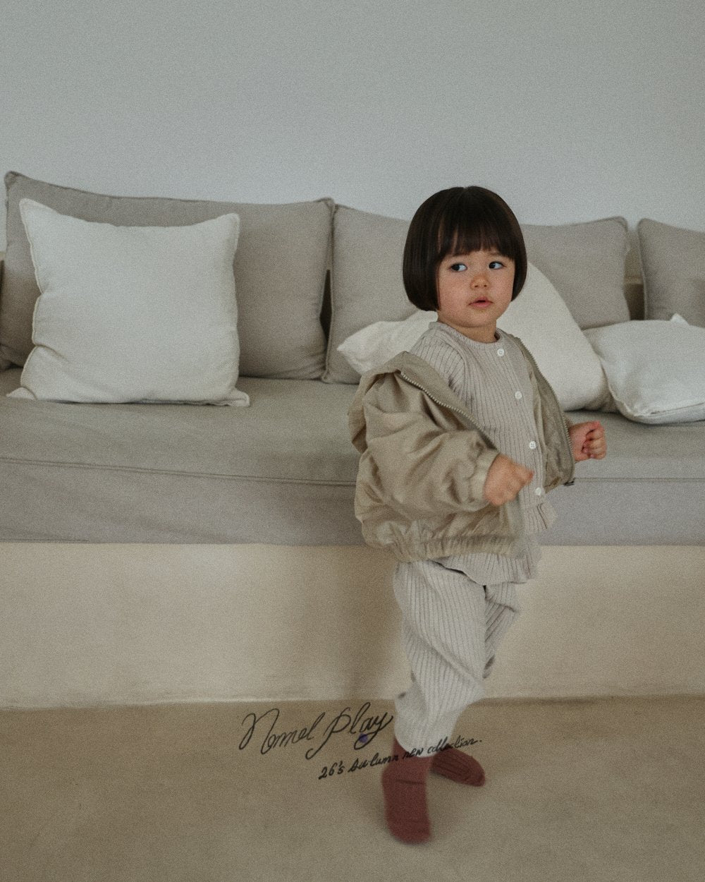 ［normalplay］Dove Shirring Zip Up
