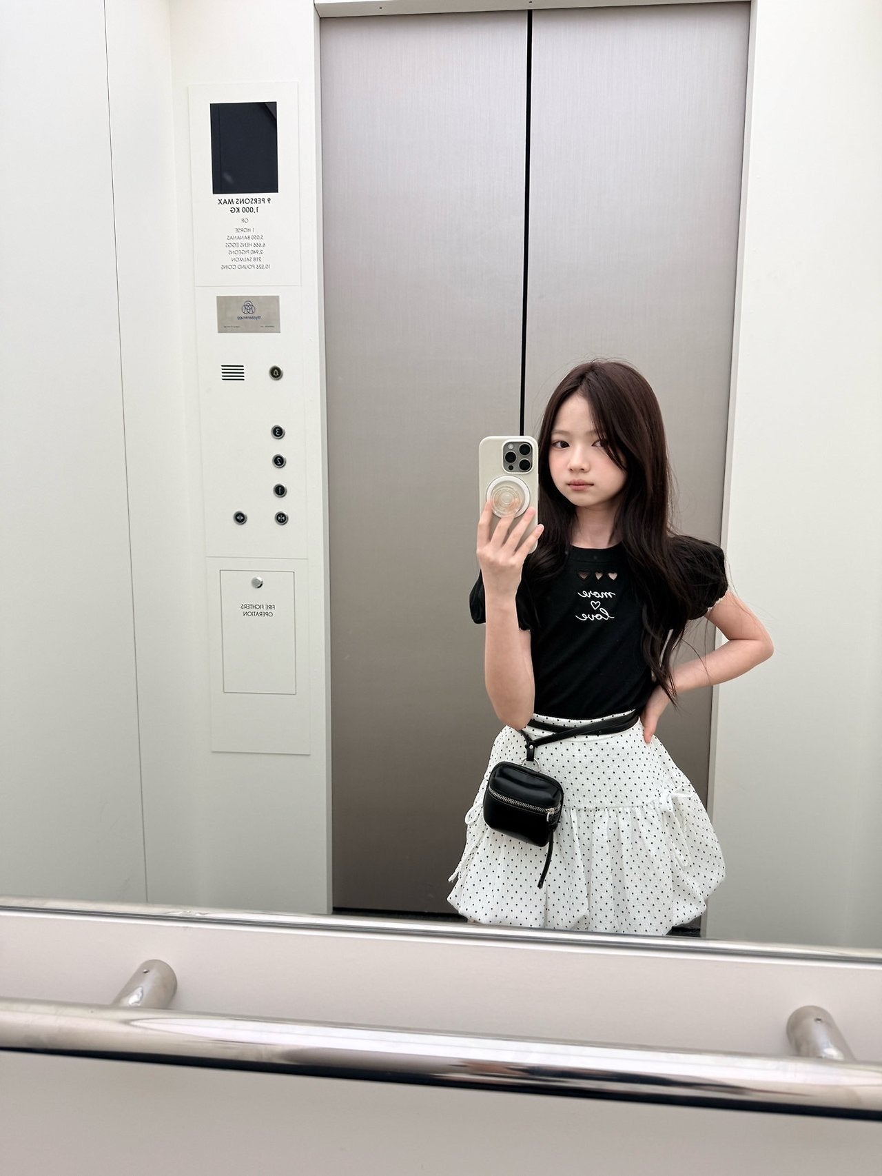 ［comma］Heart punching puff tee