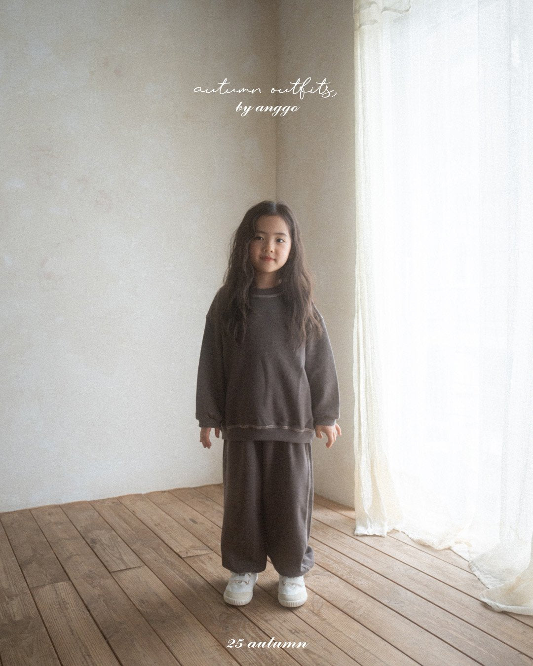 ［anggo］Cake sweatshirt