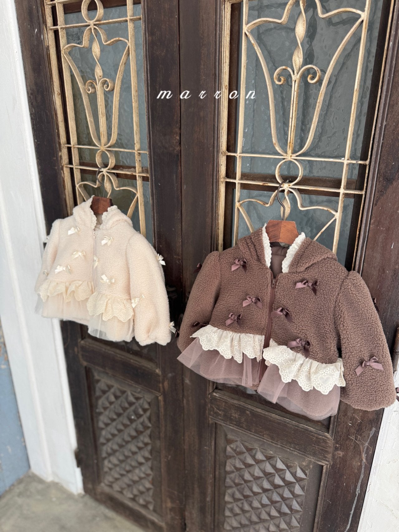 ［marron］Ribbon lace hood zip-up