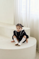 ［bebenine］Nine Frill Knee Socks