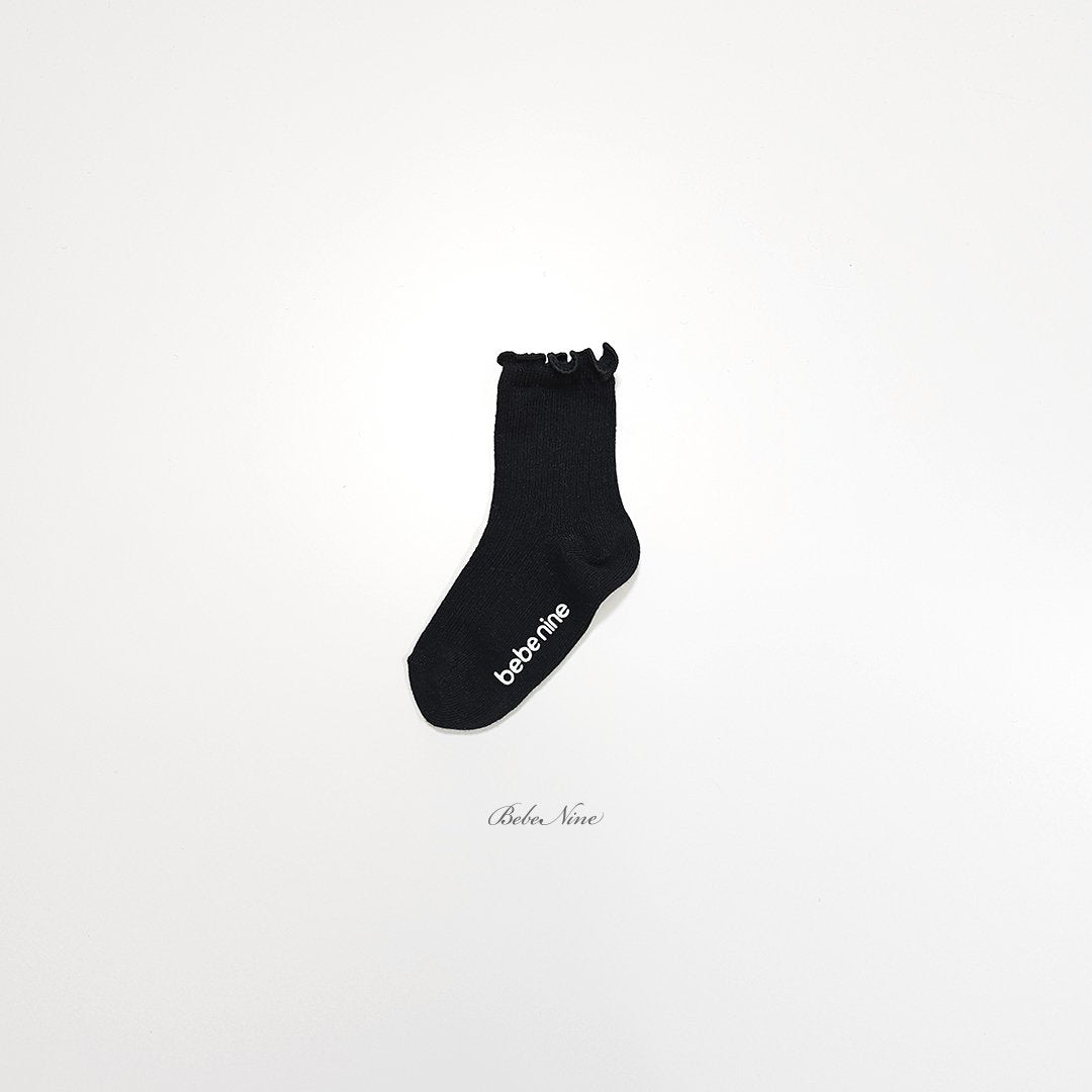 ［bebenine］Frill socks set