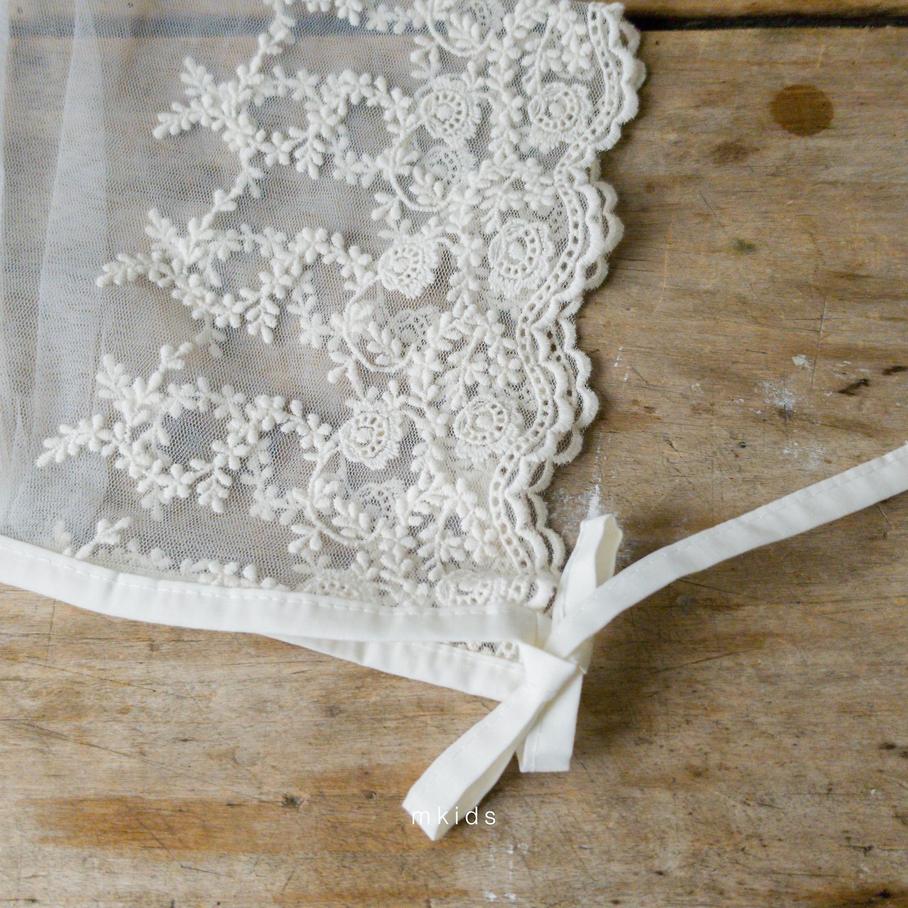 ［mkids］Chocolate lace bonnet
