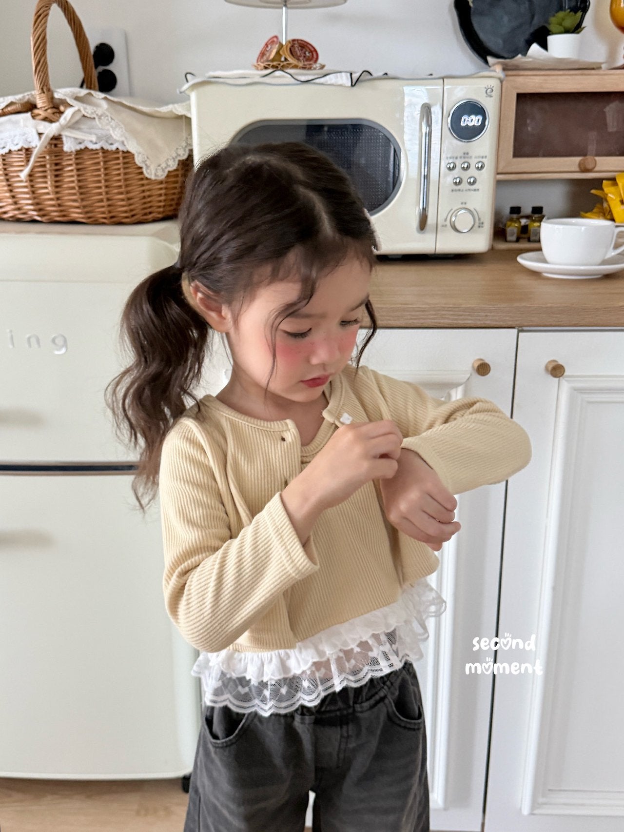 ［second moment］Smoodie cardigan & camisole set