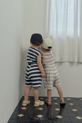 ［The beige］Striped sleeveless set up