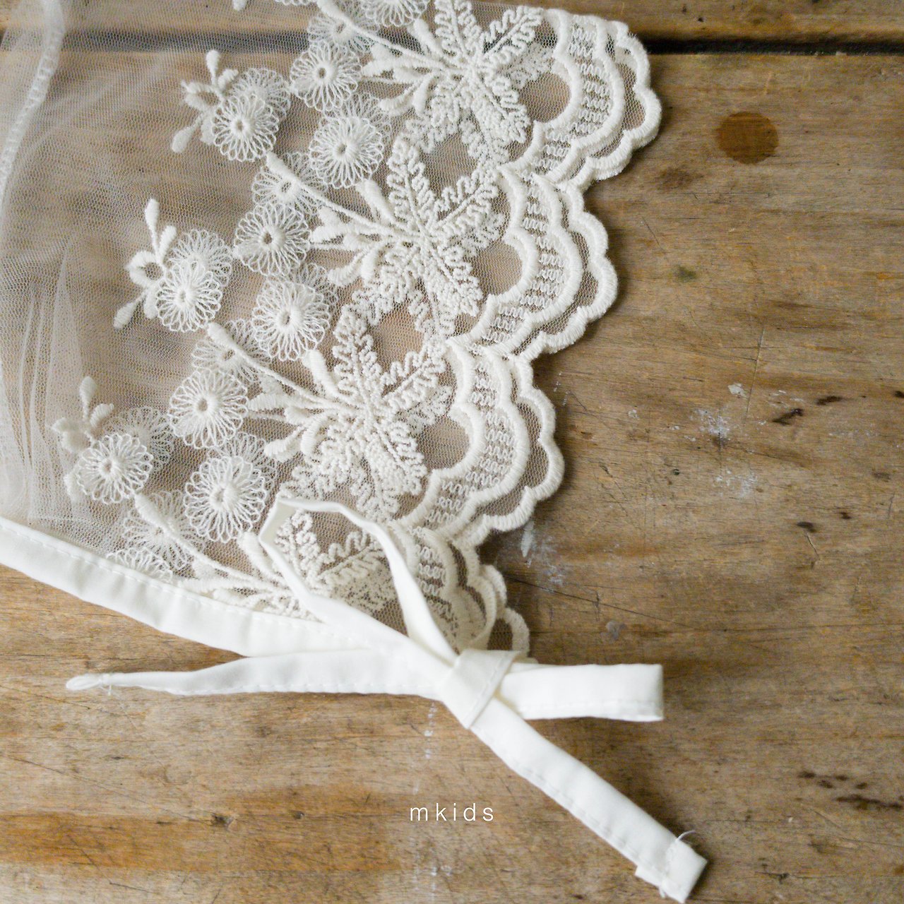 ［mkids］Chocolate lace bonnet