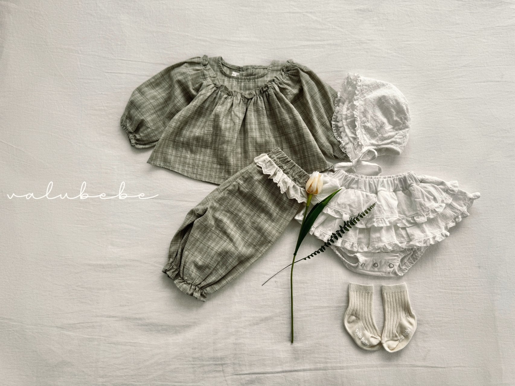［valubebe］Frill lace bonnet (baby)