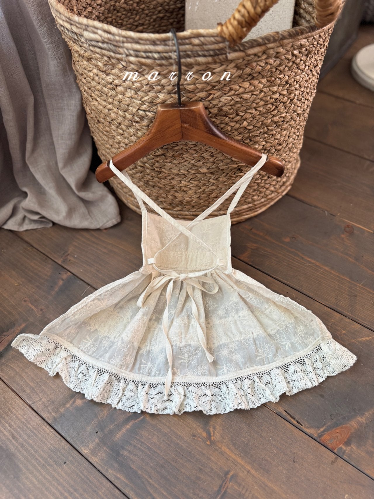 ［marron］Lace long apron