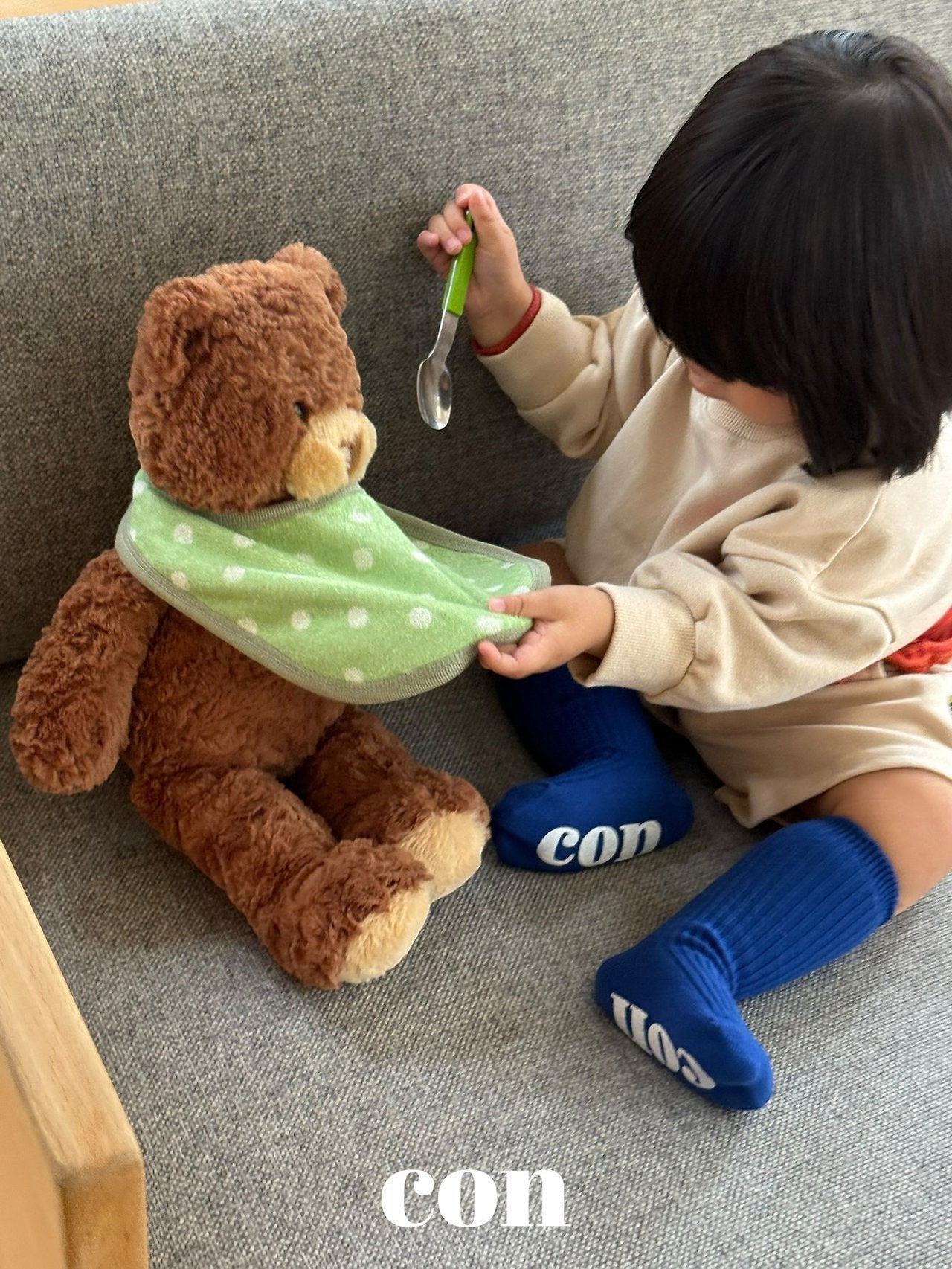 ［con］Reversible bib
