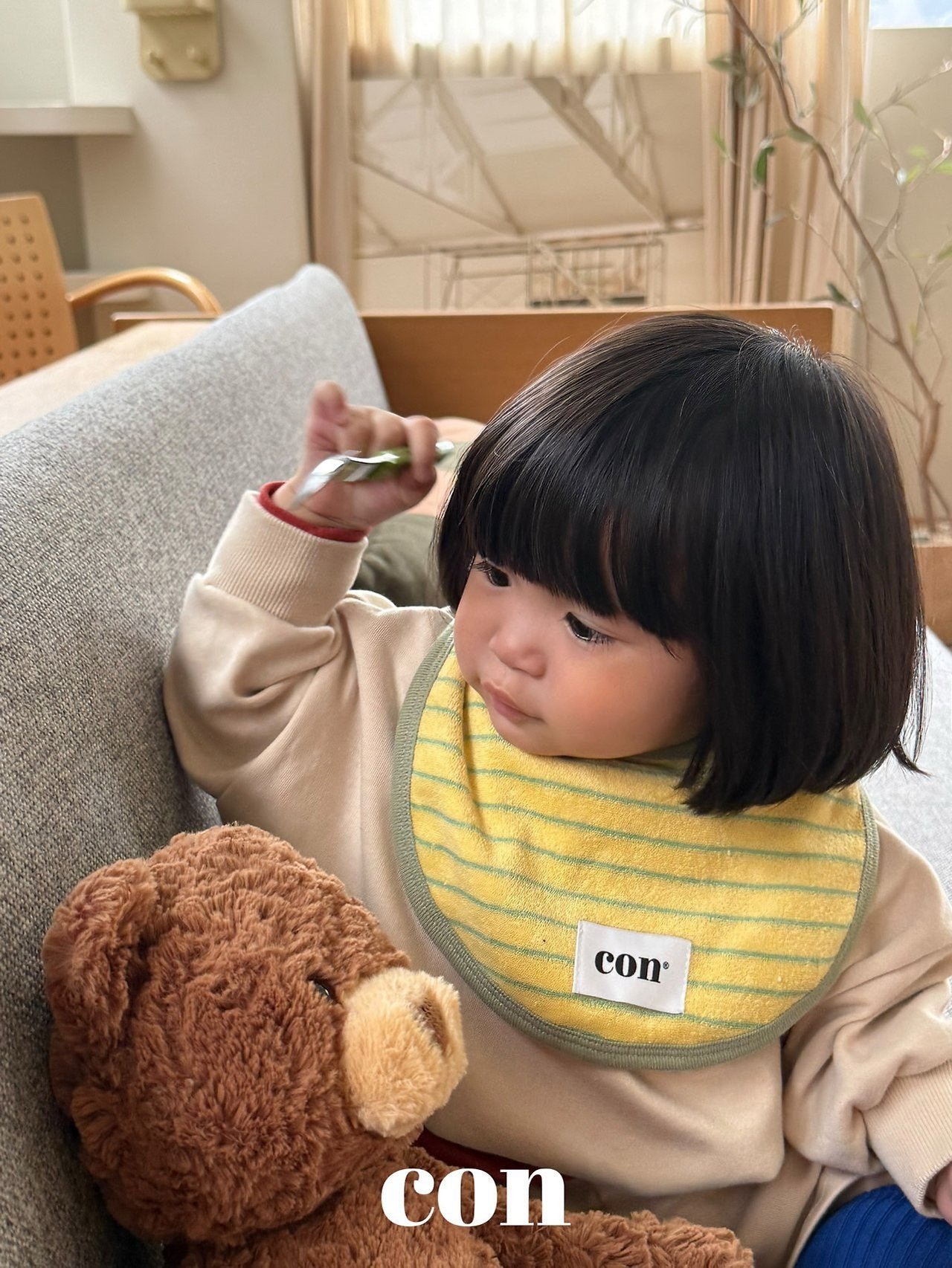 ［con］Reversible bib