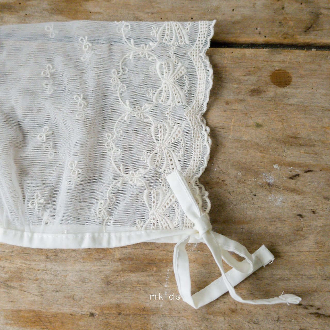 ［mkids］Chocolate lace bonnet