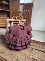 ［marron］Tree check ribbon rompers