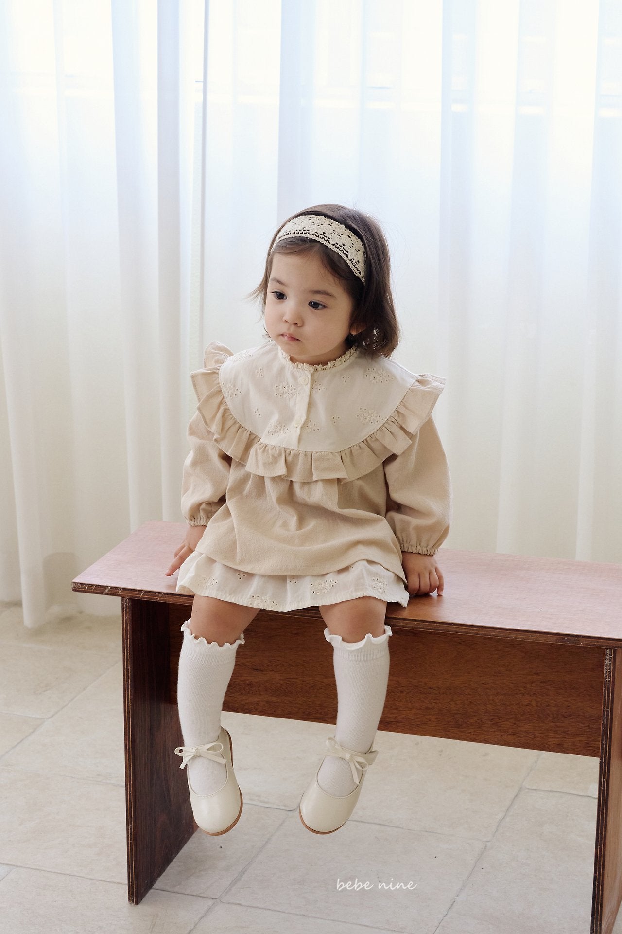 ［bebenine］Nine Frill Knee Socks