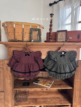 ［marron］Tree check ribbon rompers