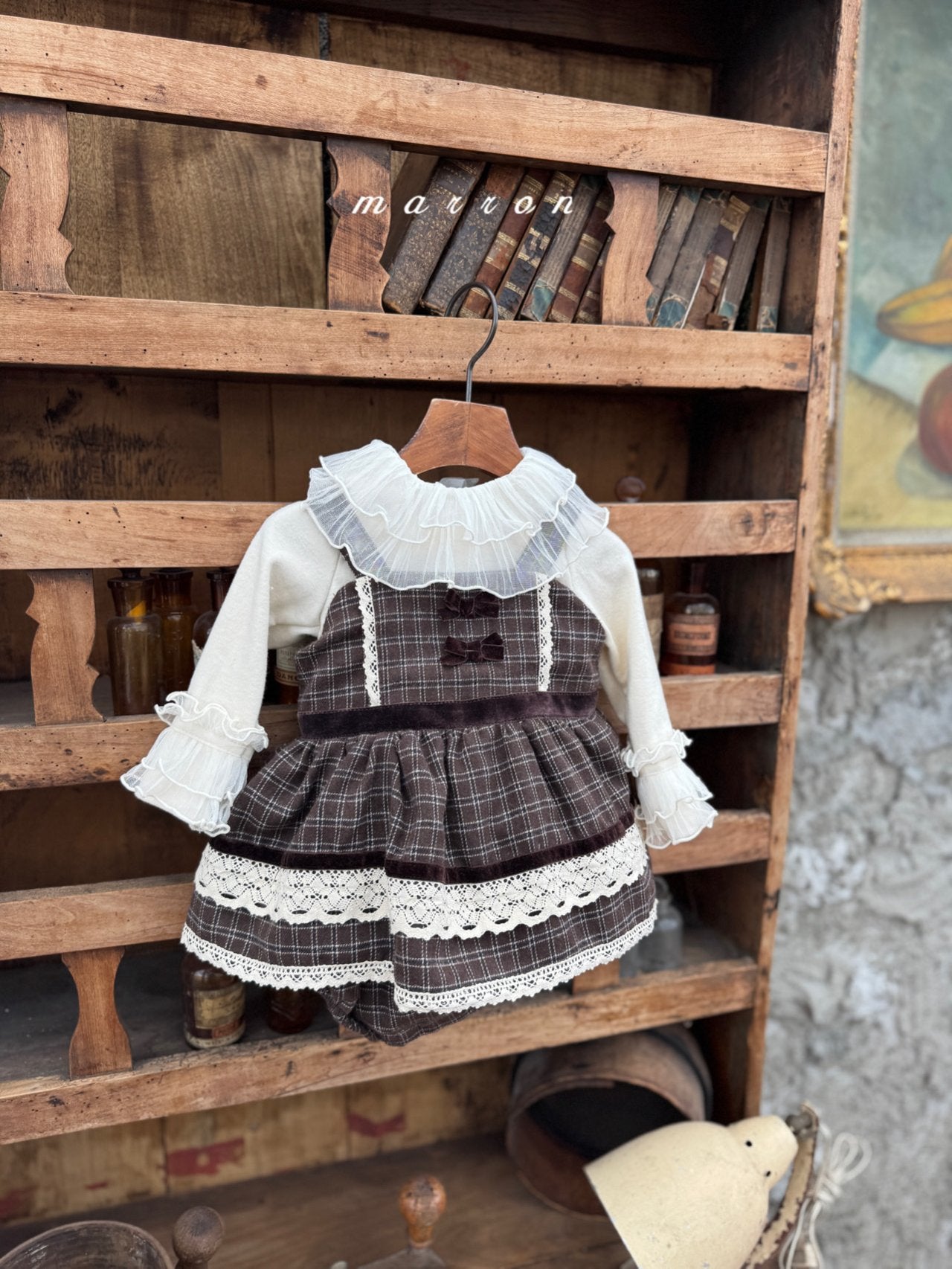 ［marron］Buruni check ribbon rompers