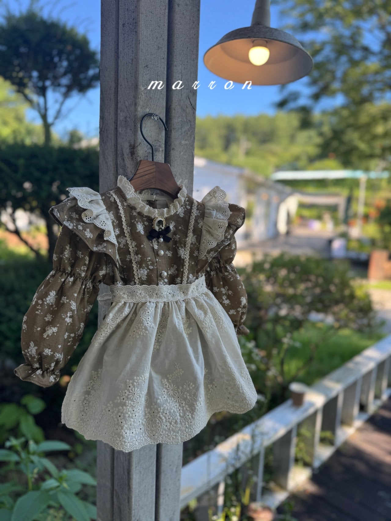 ［marron］Jullia apron