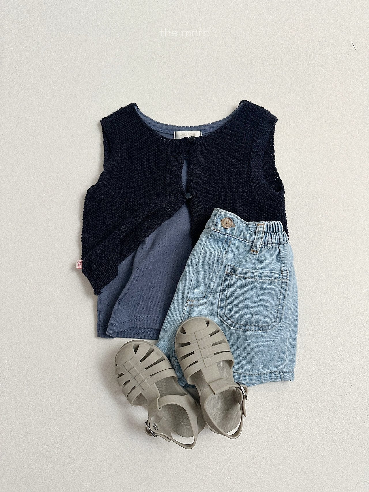［minirobe］Button knit vest