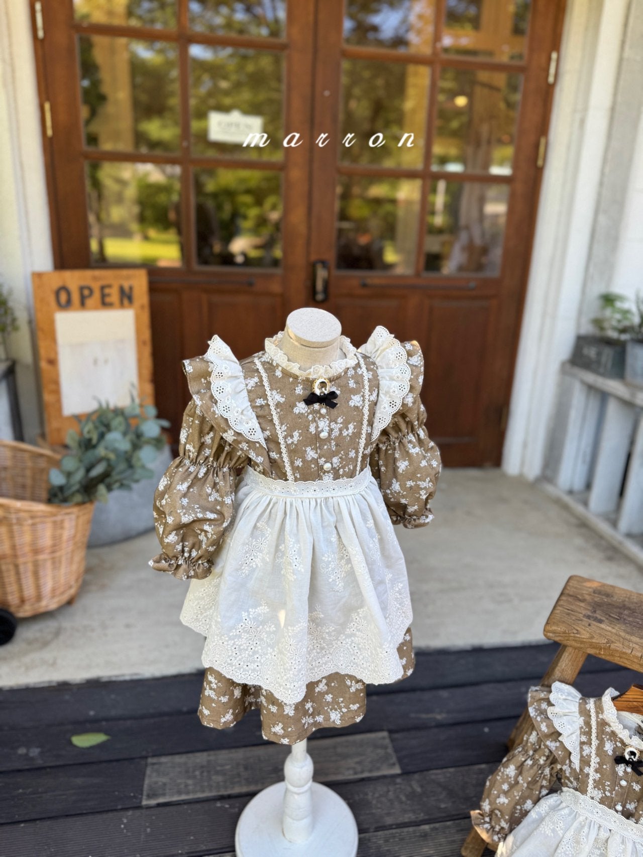 ［marron］Jullia apron