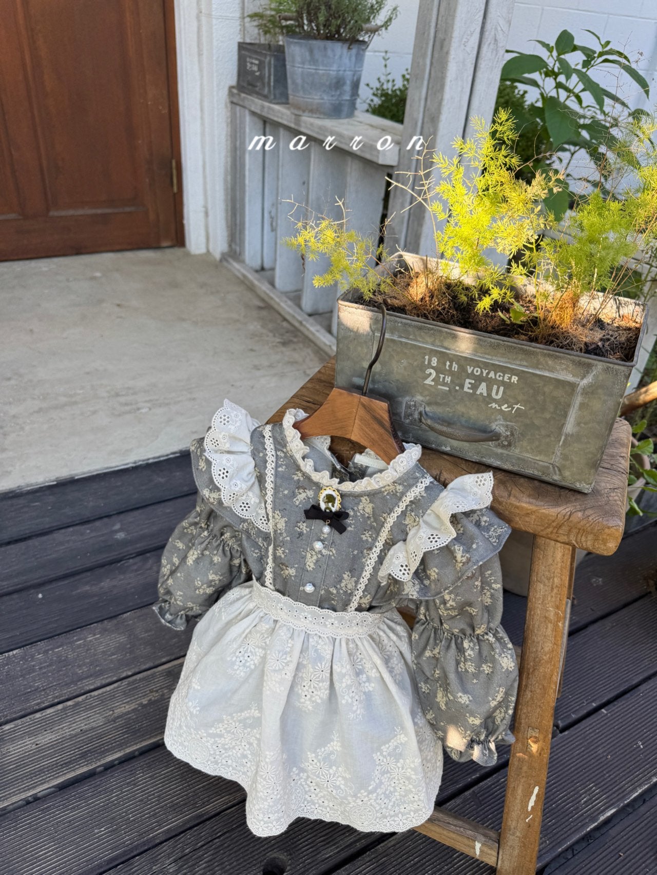 ［marron］Jullia apron