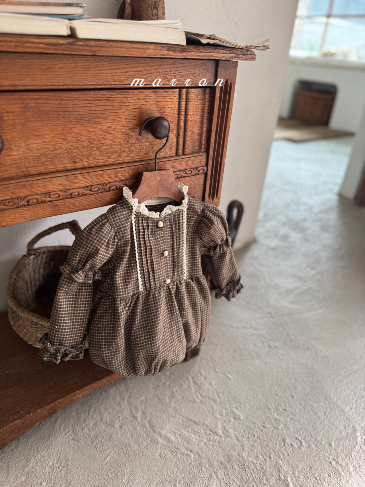 ［marron］Chickles check frill rompers