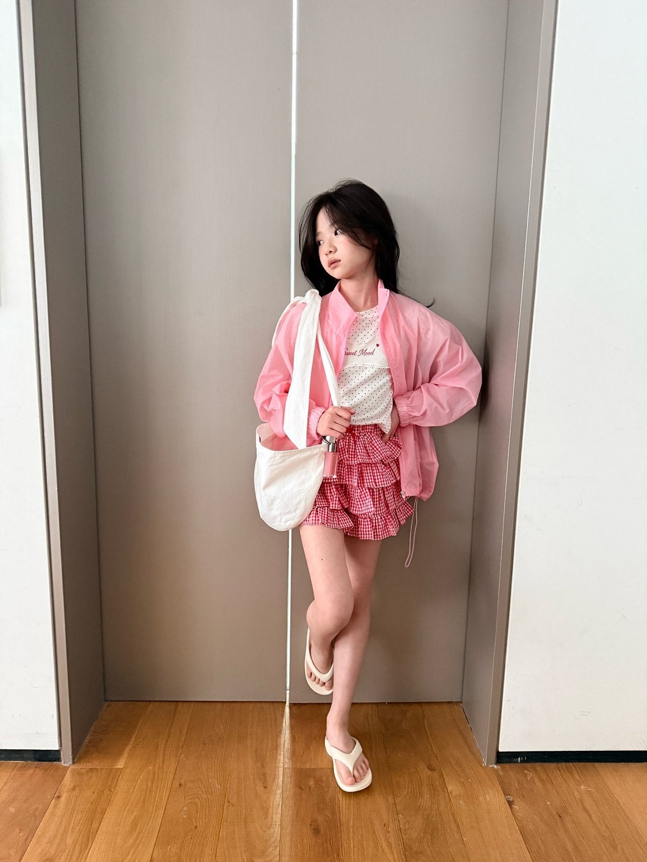 ［comma］Summer windbreaker