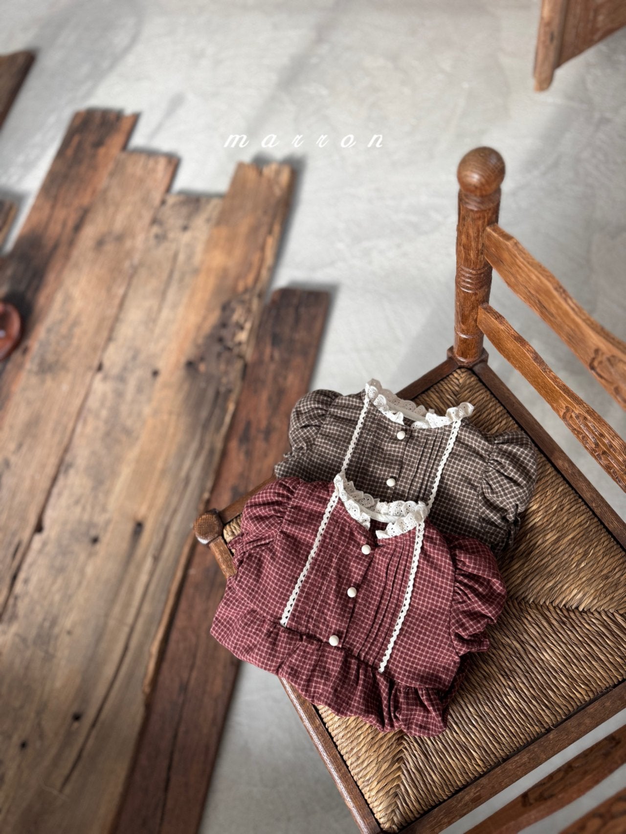 ［marron］Chickles check frill rompers