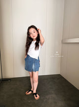 ［comma］Diagonal line tee
