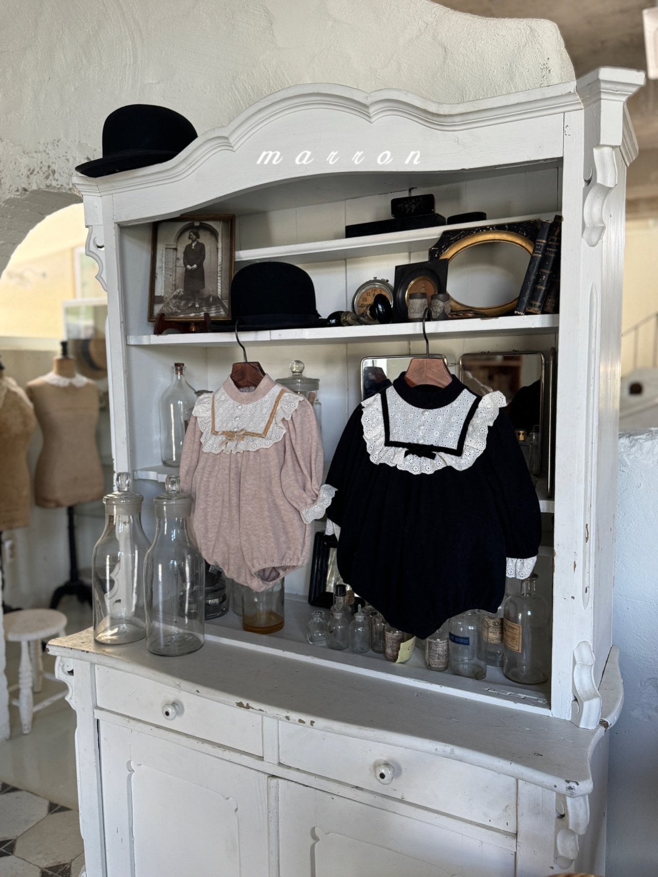 ［marron］Coco lace rompers