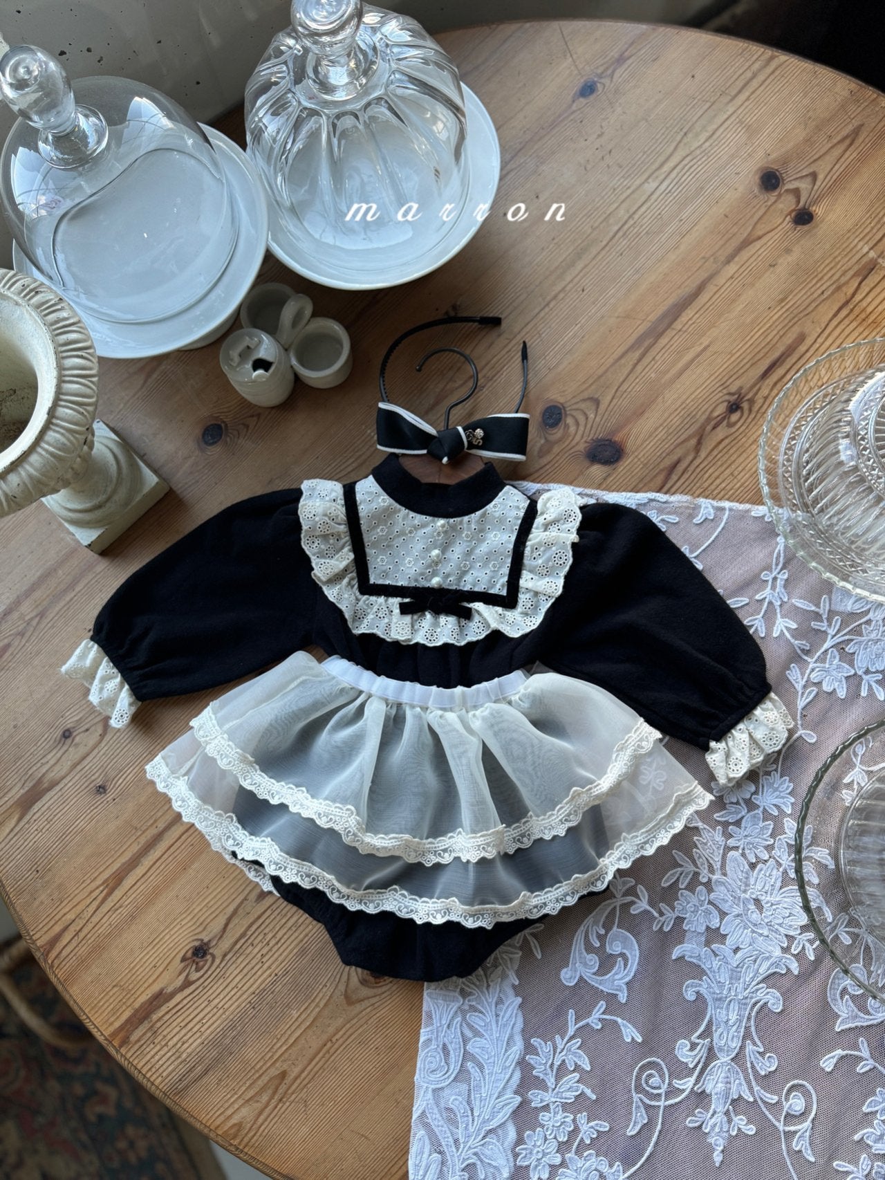 ［marron］Coco lace rompers