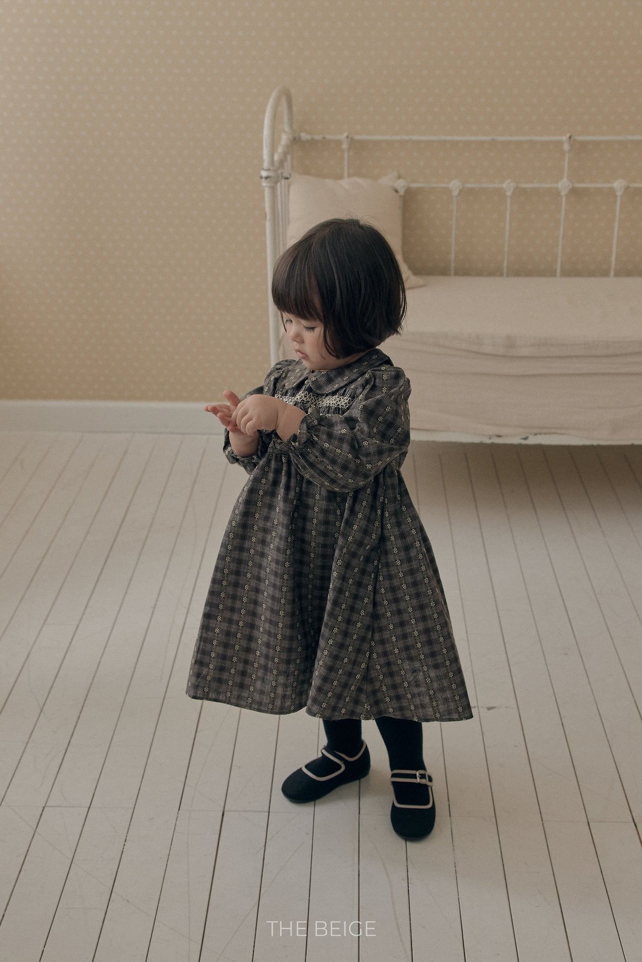 ［The beige］Smock Dress