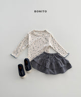 ［Bonito］Eyelet flower tee