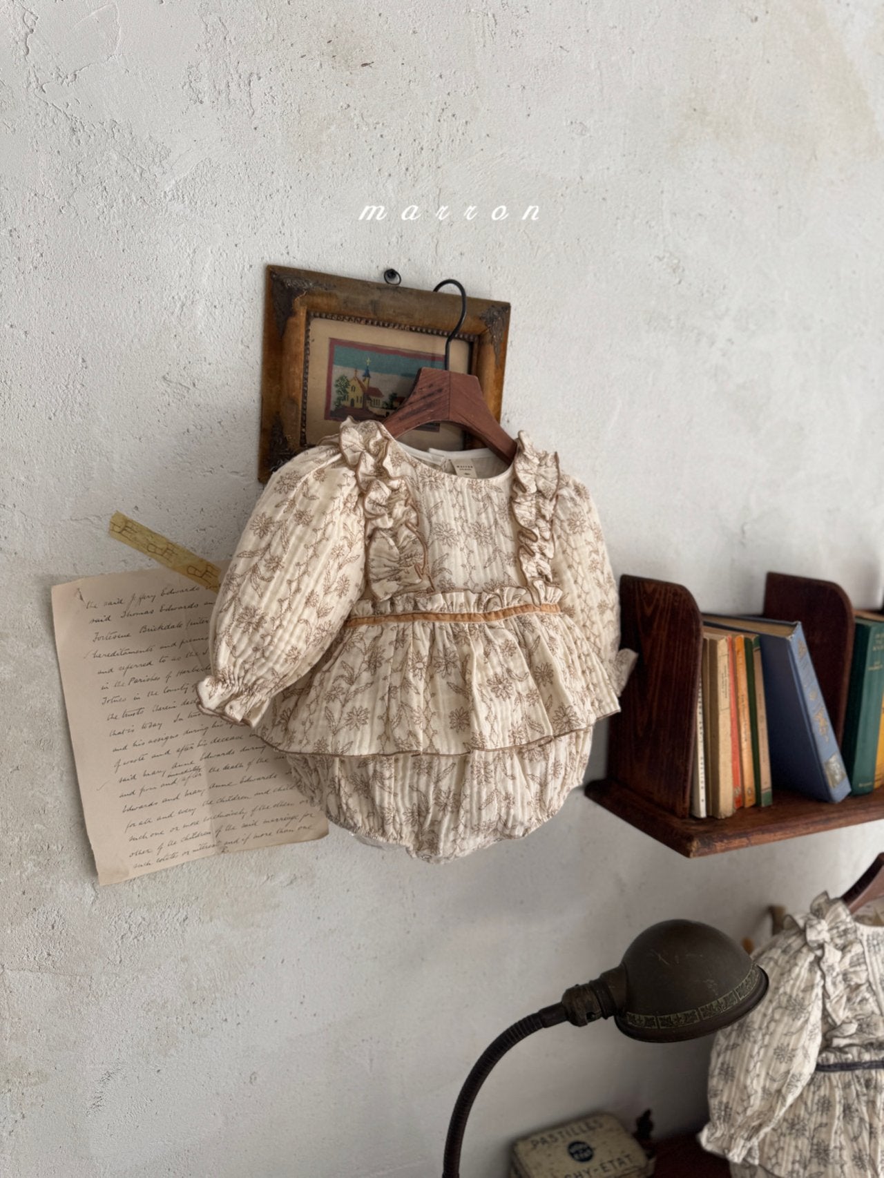 ［marron］Post flower rompers